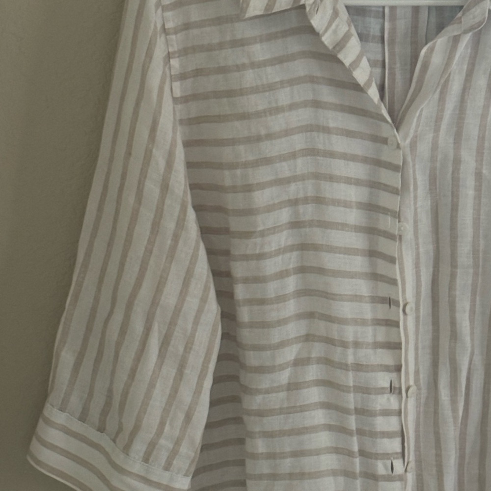 Chico’s 3P No Iron Button front 100% Linen Blouse
